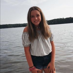 Meet your Posher, Hallie